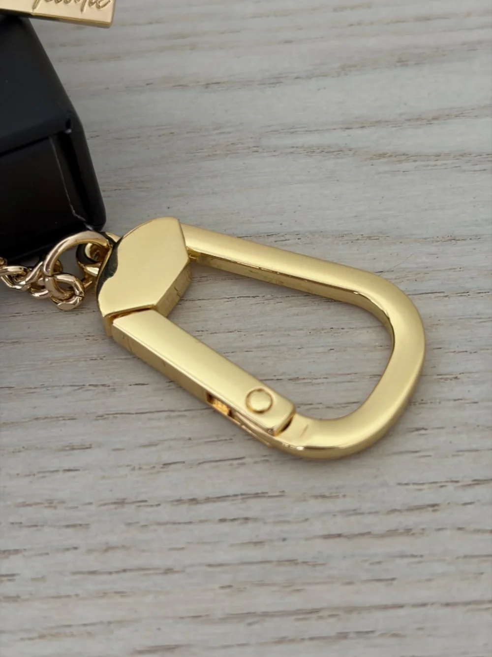 Dress Up Your Purse TOGO LEATHER KEY POUCH